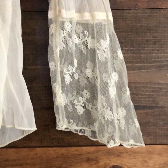 Sandro Blouse lace sleeves - Picture 8 of 8